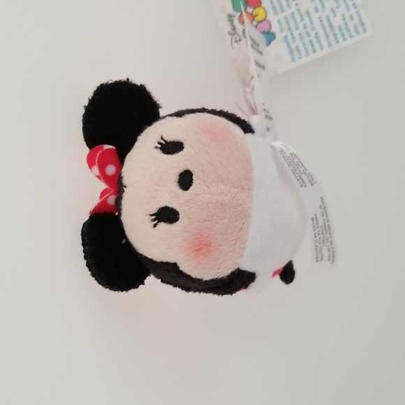 Lot of 2 Disney Tsum Tsum Mikey & Minnie plushies - Picture 4 of 6